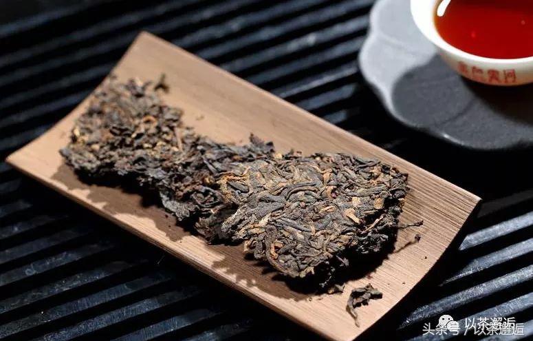 云南七子饼茶顶级,云南七子饼茶有收藏价值吗