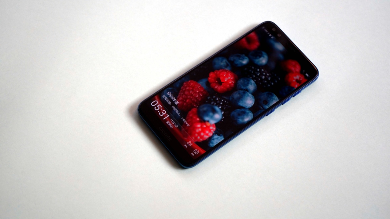 金立s11是全面屏手机吗,金立手机s11评测视频