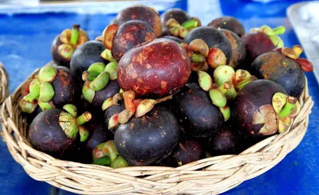 水果上午吃是金下午吃是银,早上水果是金中午水果是银