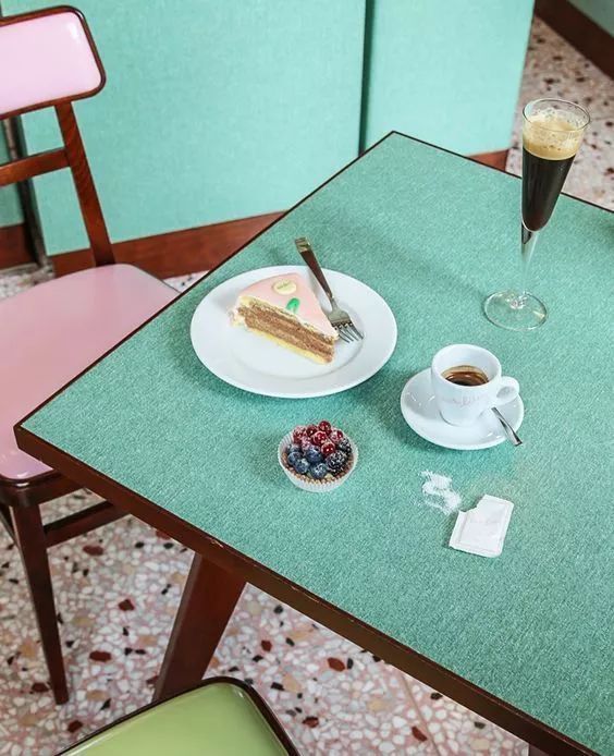 Tiffany都开餐厅了，已被这些奢侈大牌掏空