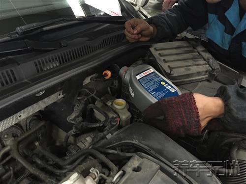 汽车快修养护极简养车优惠,养车无忧为什么要在店内维修