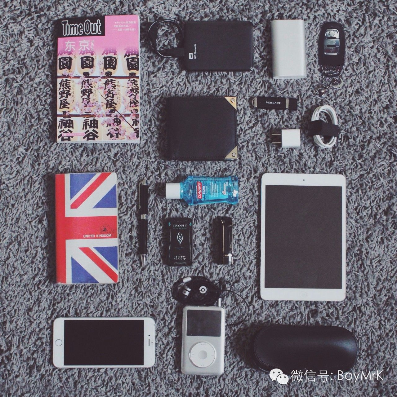 范思哲当季流行包包,范思哲包包是轻奢还是高奢