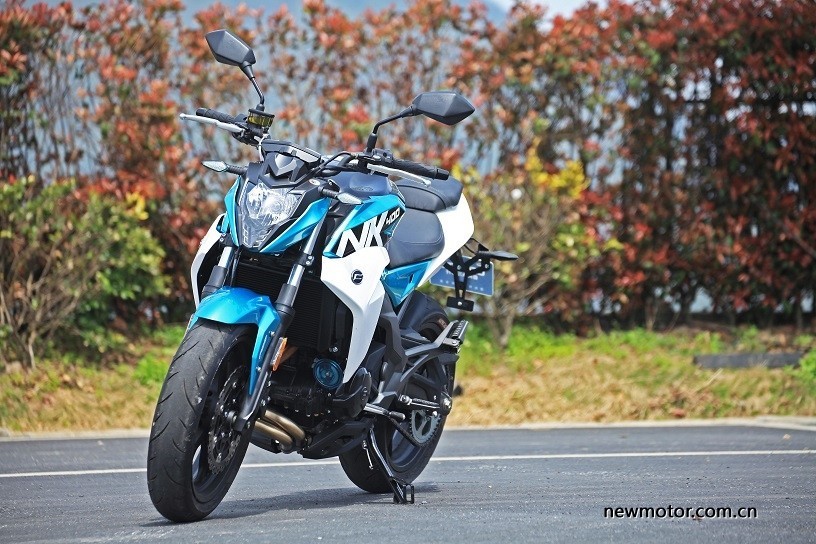 春风650nk和400nk如何选,春风400nk哪款最好