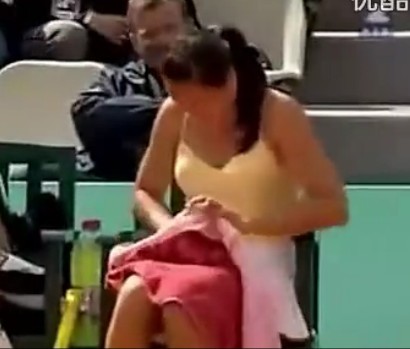 网球比赛女运动员,女运动员比赛时来大姨妈怎么办