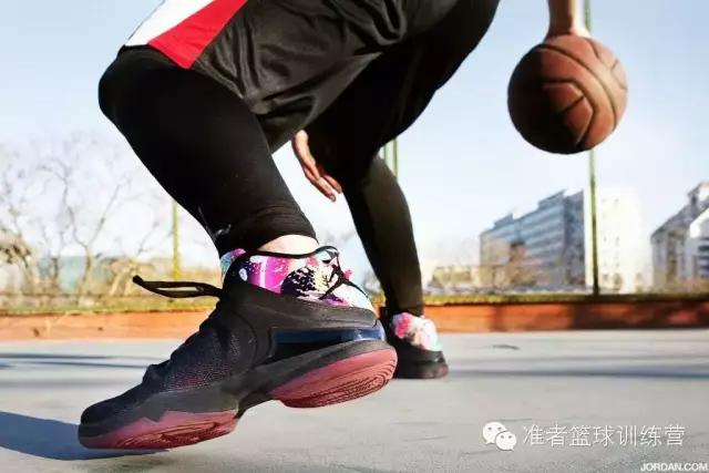 李宁最适合水泥地的球鞋,适合水泥地的球鞋