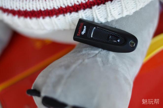 装进口袋的安卓U盘！女朋友再也查不到微信聊天记录了