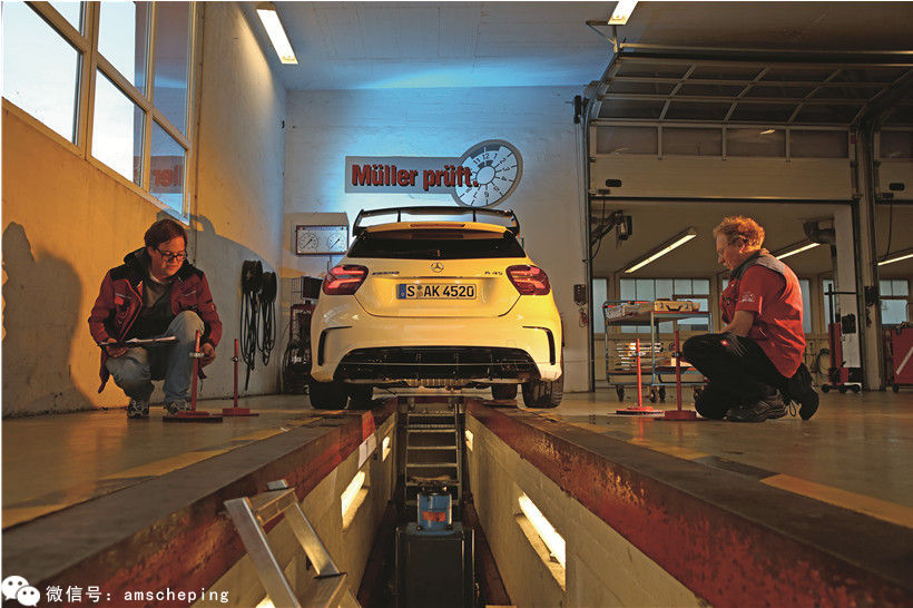 小钢炮奔驰amga45泡水车,奔驰amga45测评视频