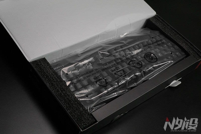 irocks薄膜键盘,i-rocks键盘背光怎么换