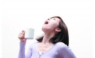 感冒引起的牙疼能用盐水漱口吗,用盐水能缓解牙痛然后口腔内肿了