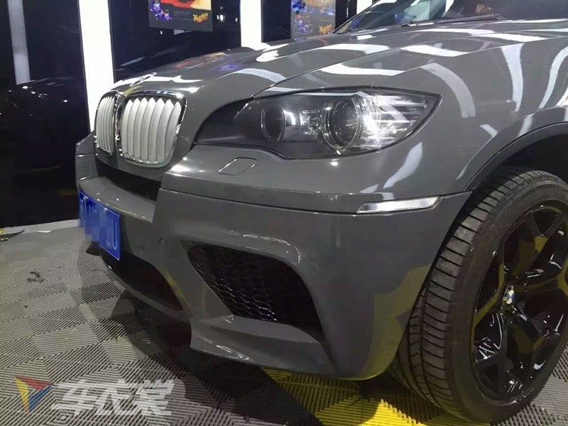 水泥灰宝马x6,宝马x6贴膜改色运动拉花
