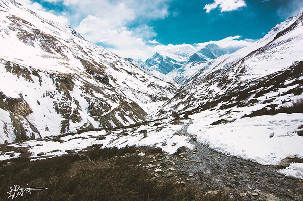 2023年中国史诗级十大徒步路线,徒步旅行路线攻略