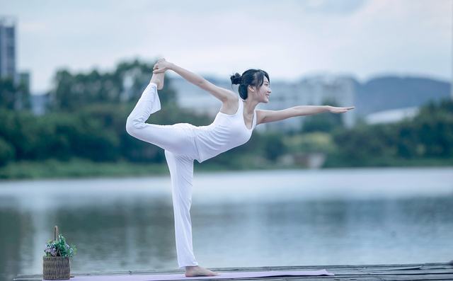 减肥后皮肤松驰多久才能恢复,减肥后皮肤松驰