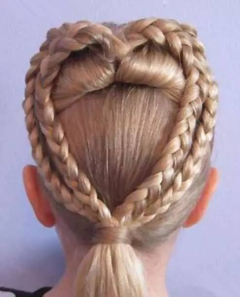 锁骨发伴娘简单编发教程,伴娘披肩编发简单好看吗