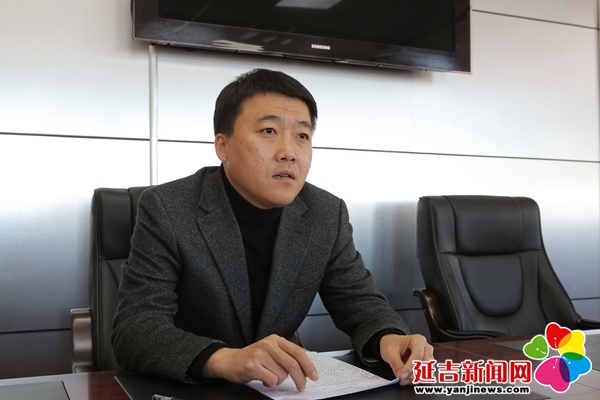 黄炳昊为市环保局机关干部宣讲十九大精神