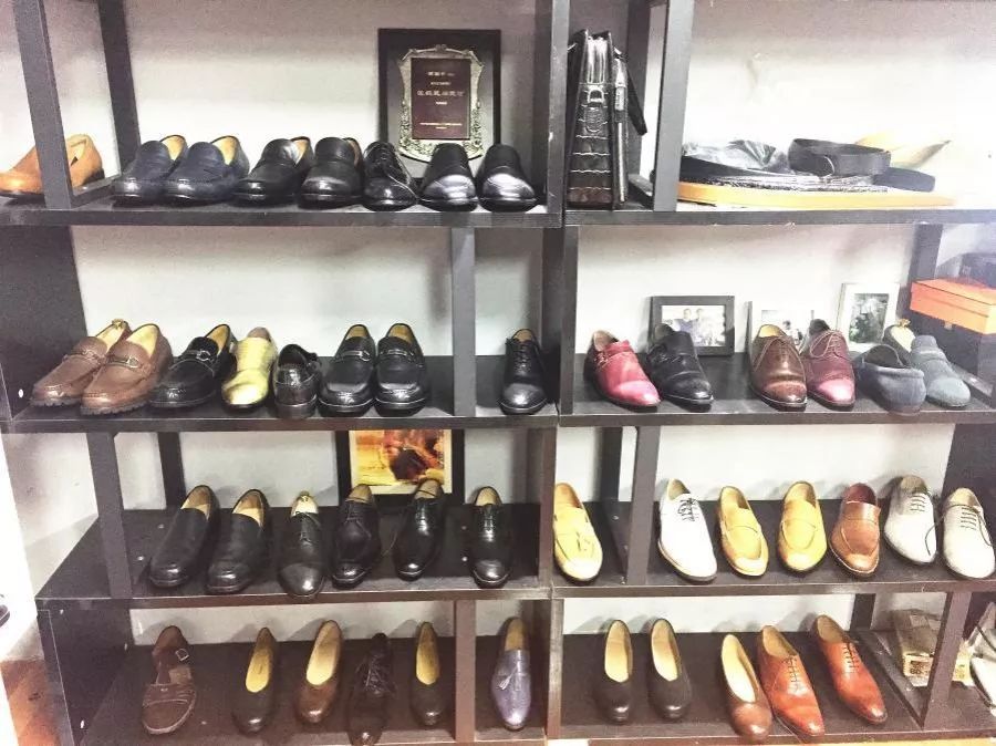 手工皮鞋老匠人,老匠手工皮鞋