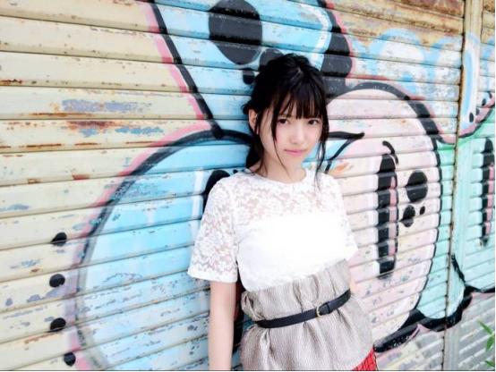 吃货快来！欅坂46上村莉菜手把手教你做最美味的汉堡肉饼