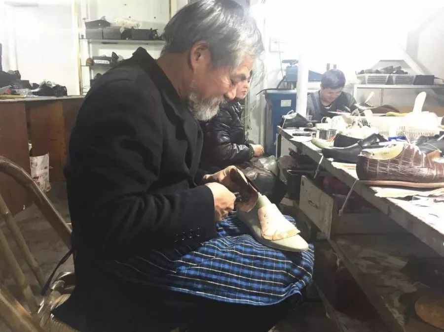 正宗老鞋匠皮鞋,老匠手工皮鞋
