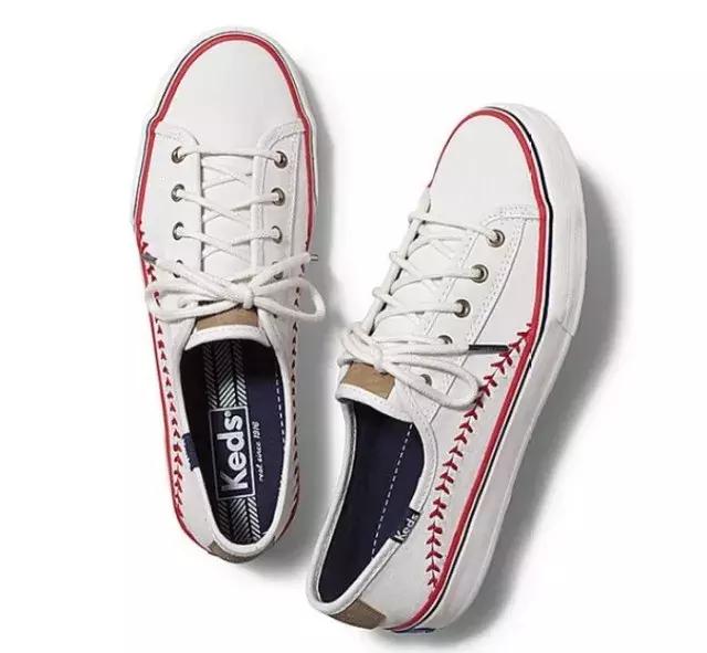 易烊千玺贝壳鞋子,易烊千玺穿的平价又潮的鞋