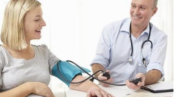 孕期出血别紧张，遇到这几种情况才需要提高警惕