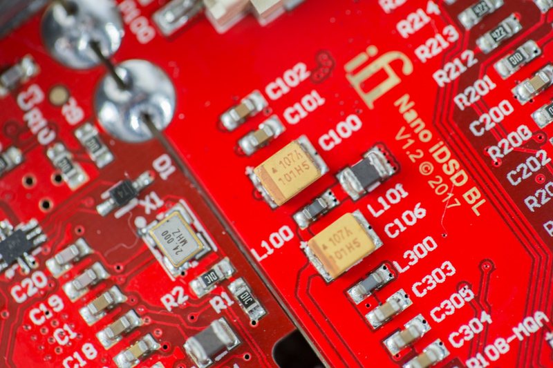 体验英伦之声，iFinanoiDSDBL解码耳放一体机评测