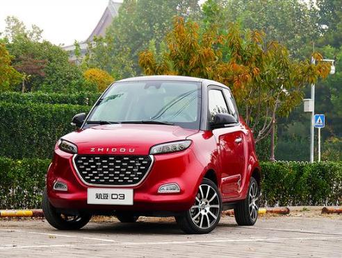 一品速递｜颜高、好开还“聪明”，这样的知豆3给我来一打