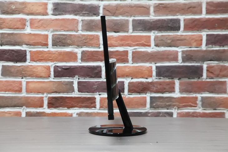 24寸显示器2k高刷高色域,2k24寸广色域显示屏