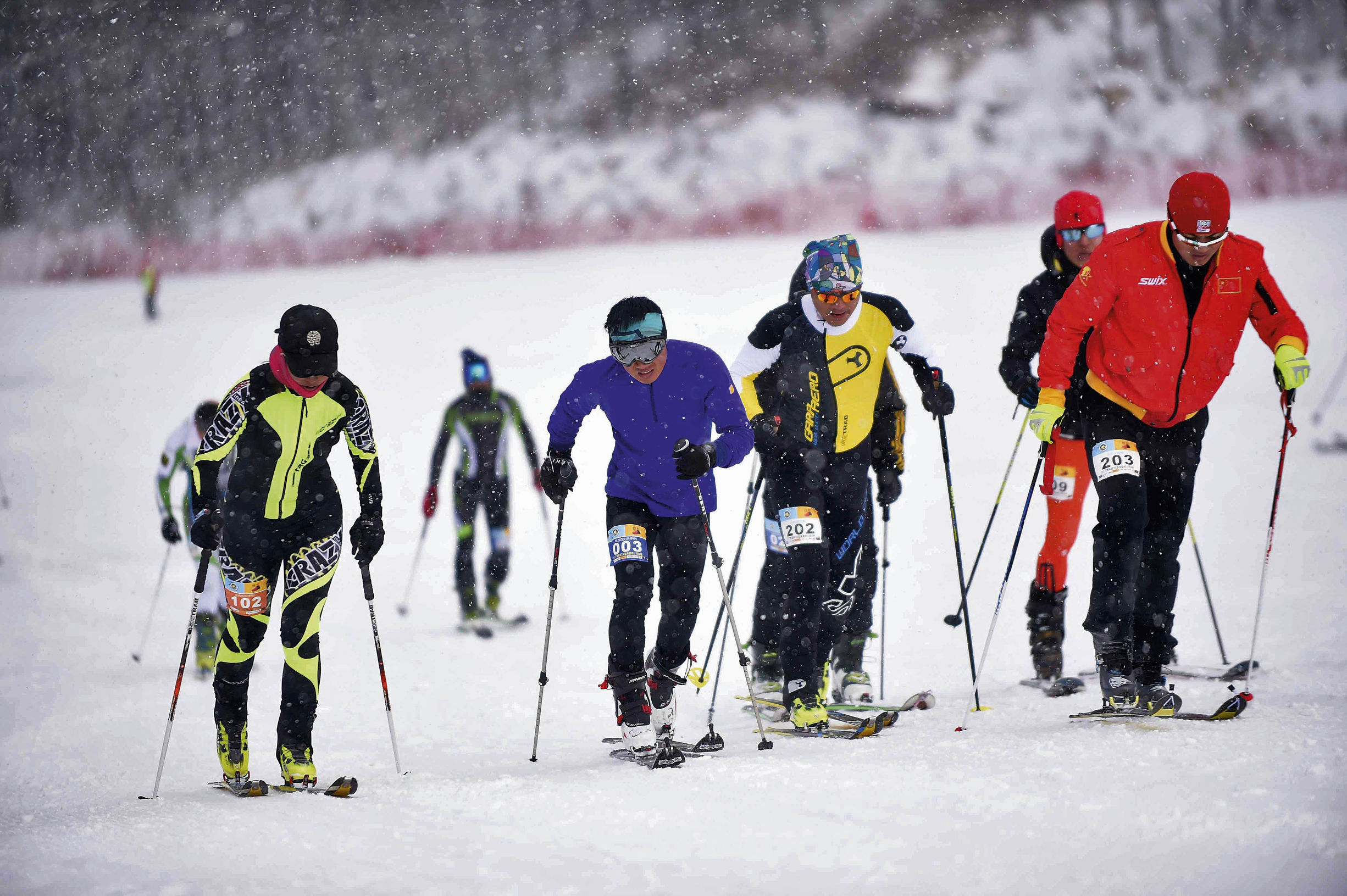 山在哪里歌词,山在哪里歌曲原唱