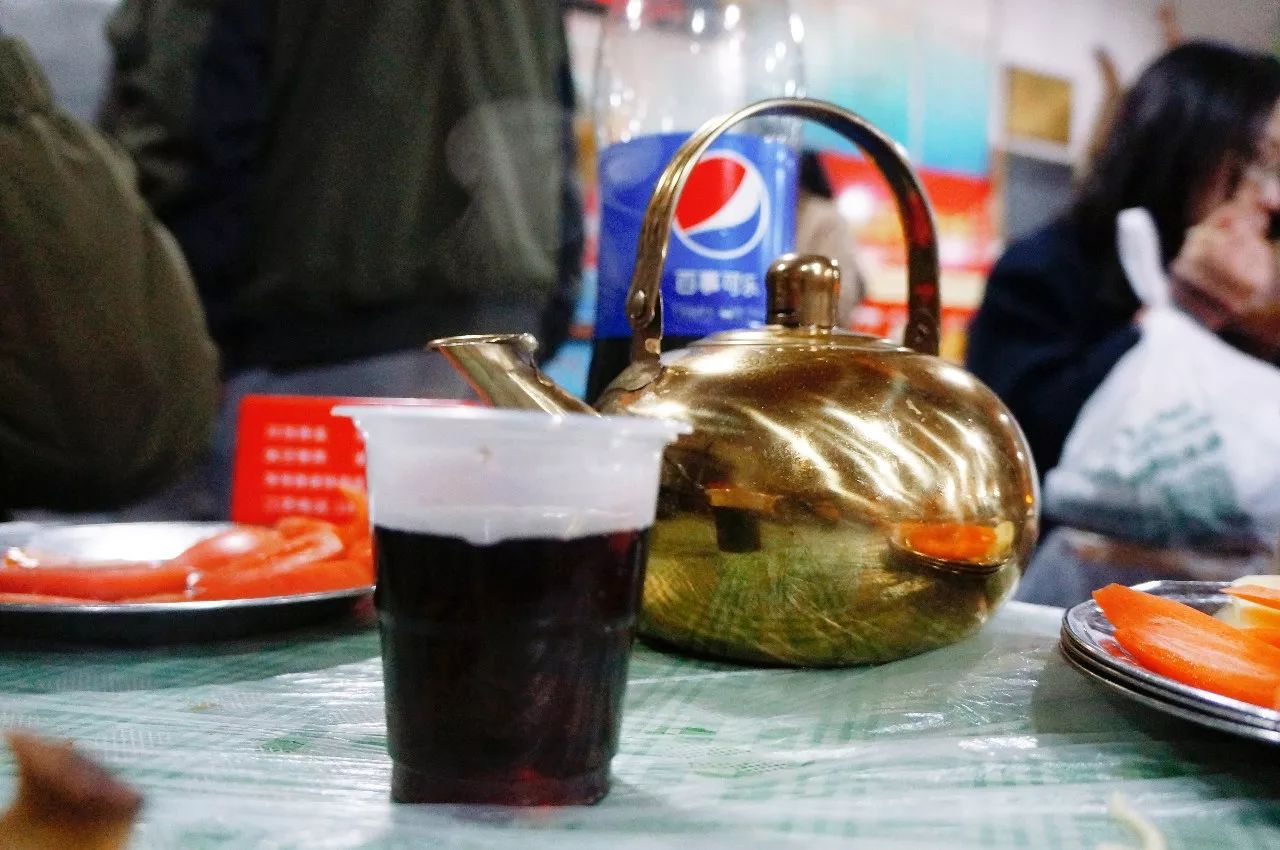 武汉小桥洞怪味牛骨头,武汉怪味牛骨头光谷店