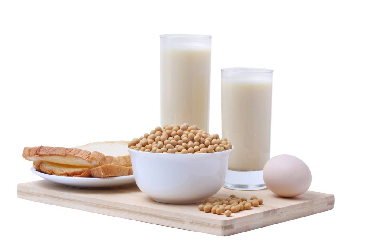 缺铁性贫血应该吃什么食物好,缺铁性贫血应该吃含铁的食物