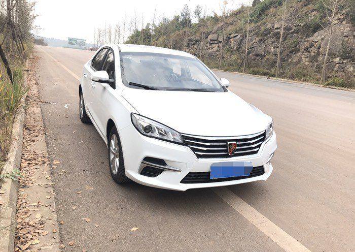 荣威3602018款,2017款荣威360手动豪华价格