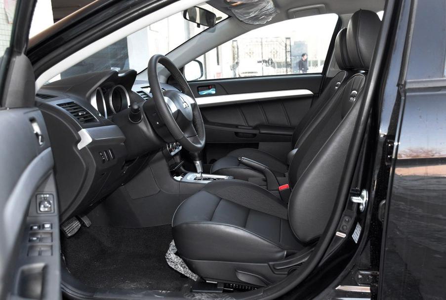 想花6万买辆手动挡的翼神？不好意思，我不卖！