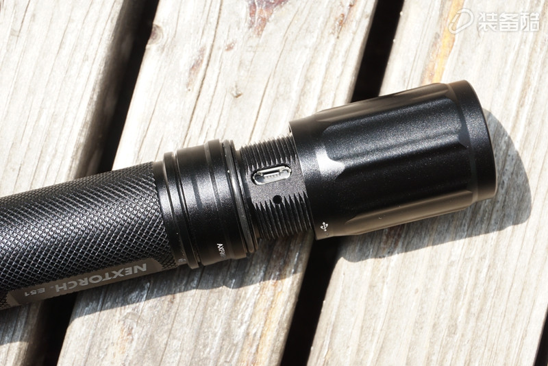 贴小招贴的，我来给你们暴暴光，不讲究