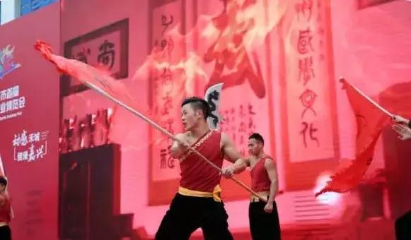 赞!嘉兴市首届体博会开幕!现场还与阿里体育签署了战略合作协议