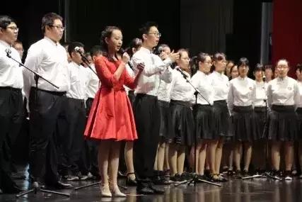 各个学校校服款式,今年学校最流行的校服