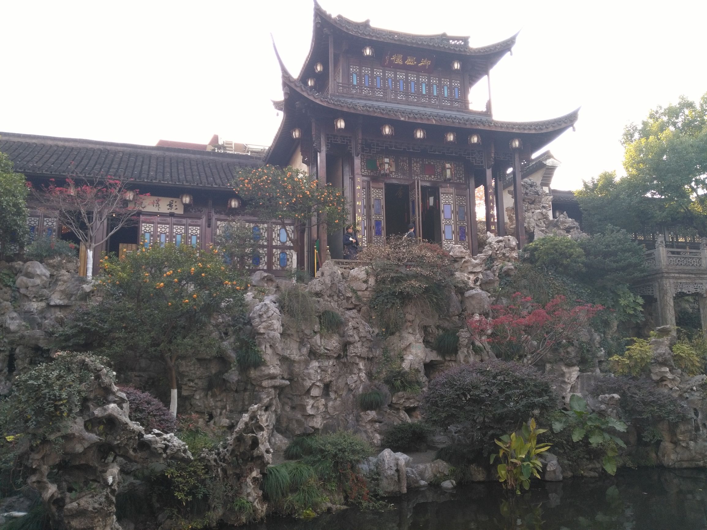 胡雪岩与罗四太太,胡雪岩旧居和故居多远