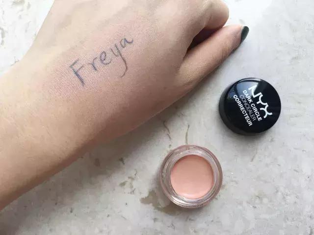 nyx橘色遮瑕膏,遮暇膏彩妆