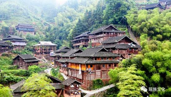 冬日里的温泉最暖心,冷天最适合泡温泉有益身体健康