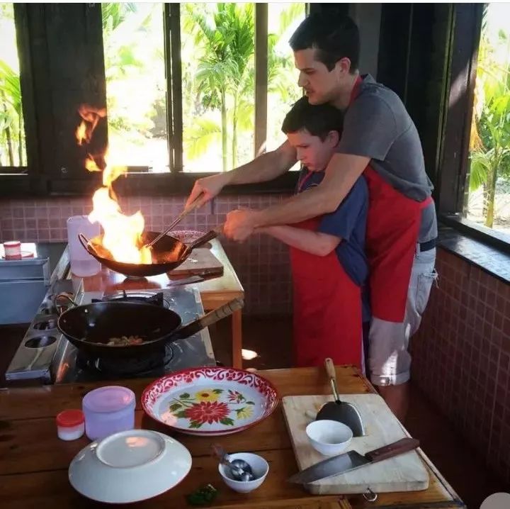 一家人来一趟说走就走的旅行,带孩子说走就走的旅行全程