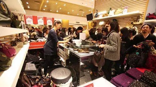 干货｜欧洲最大折扣季开始了，伦敦巴黎米兰VIP折扣现场报道！