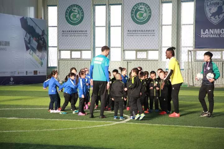 鄂尔多斯幼儿足球,幼儿园足球开课