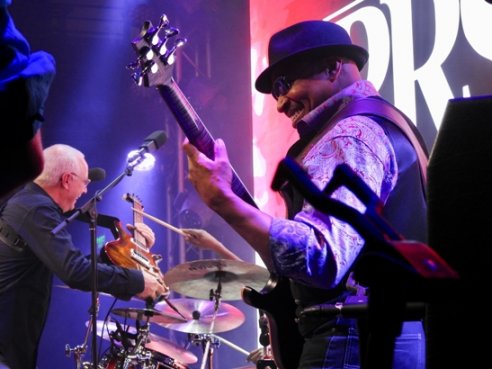 做乐队对我们而言,一直都是快乐的事-美国PRS吉他品牌创始人PaulReedSmith专访