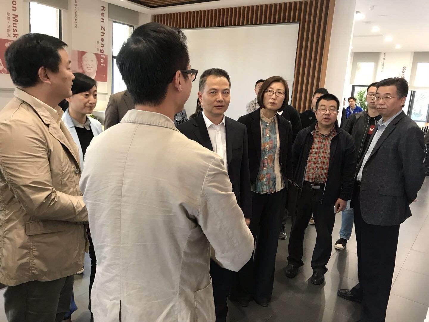 留汉创业这是最好的时代“十大青年榜样”李刚有话对您说