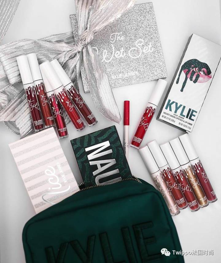 Riri,贝嫂和Gigi都开起了彩妆铺，好卖到让大牌都眼红！