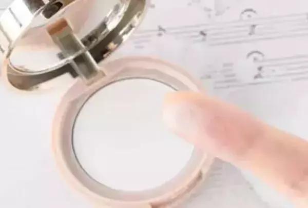 50元买个香奈儿,一万块钱香奈儿能买到啥