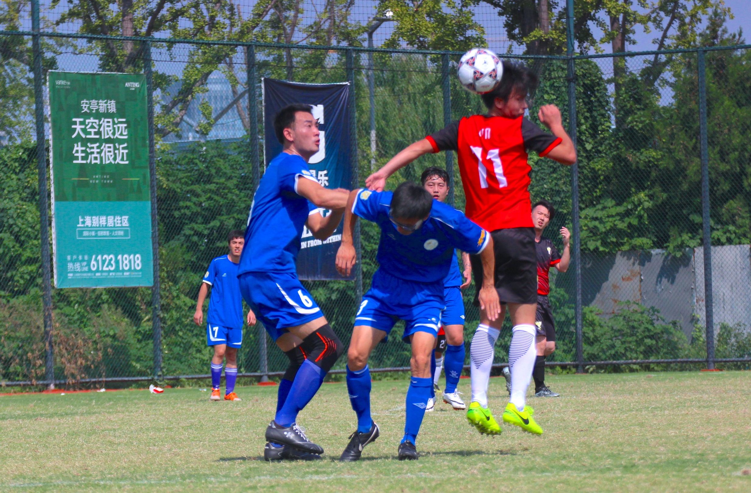 踢球是一种态度而不是混日子,踢球要积极一点是什么意思