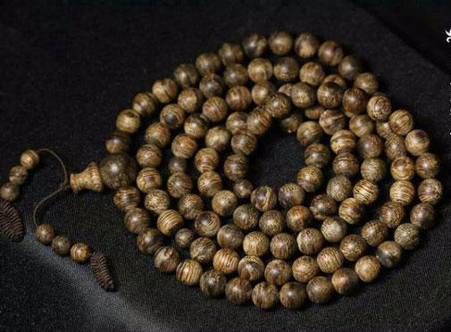 假沉香手串与真沉香串区别,中药沉香与手串沉香区别