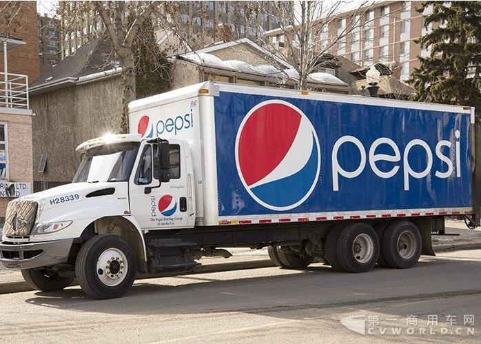 特斯拉Semi电动卡车200万,特斯拉Semi电动卡车正式交付