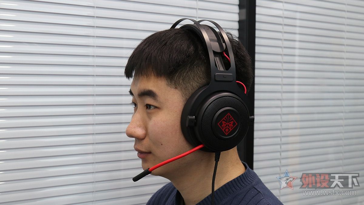 暗影精灵800耳机有几种样子,惠普暗影精灵系列性价比