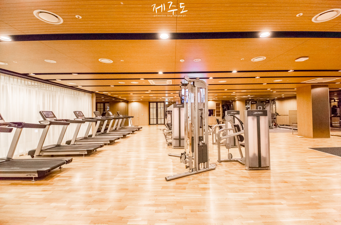 济州岛神话世界酒店穷游,济州岛神话世界攻略