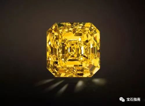 祖母绿圆形切割,祖母绿经典图片